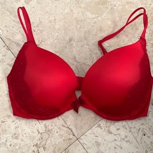 Victoria’s Secret Very Sexy Push Up Bra